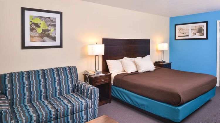 Americas Best Value Inn Room