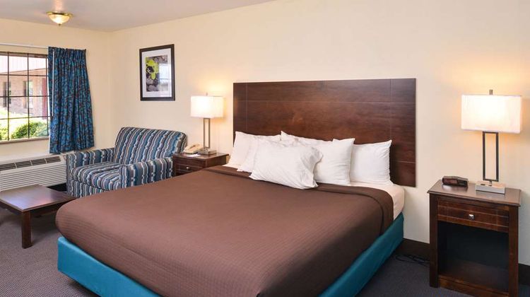 Americas Best Value Inn Room