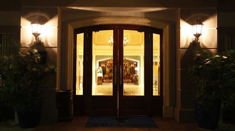 Trianon Bonita Bay Exterior