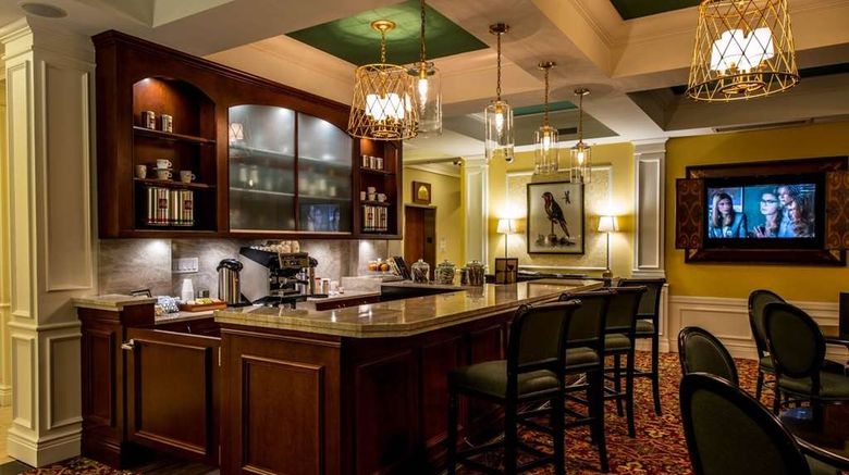 <b>Trianon Bonita Bay Restaurant</b>. Images powered by <a href="https://iceportal.shijigroup.com/" title="IcePortal" target="_blank">IcePortal</a>.