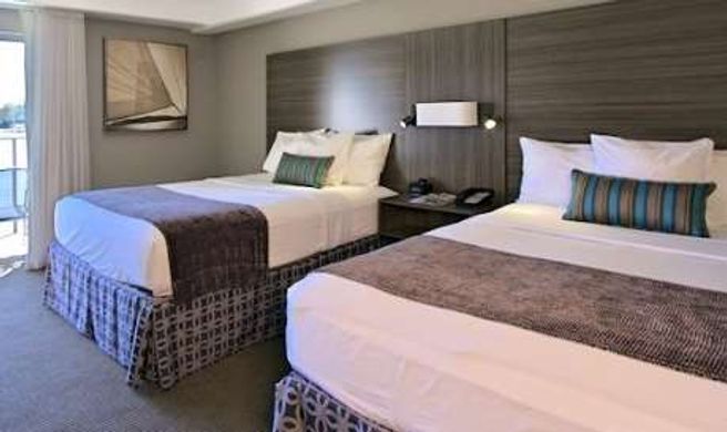 Executive Inn & Suites Room