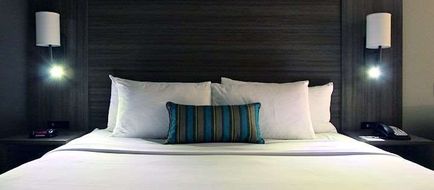 Executive Inn & Suites Room