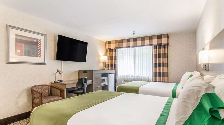 Guesthouse Inn and Suites Poulsbo Room