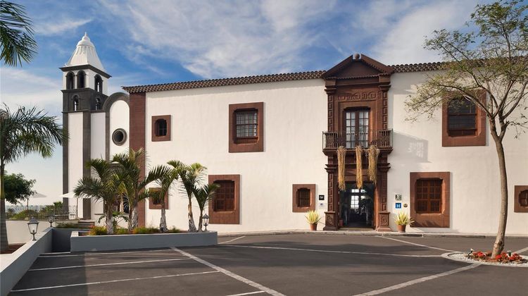 Melia Hacienda del Conde Exterior