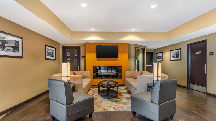 Best Western Plus Wine Country Inn & Ste Lobby