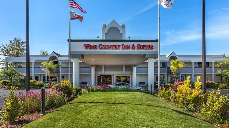 Best Western Plus Wine Country Inn & Ste Exterior