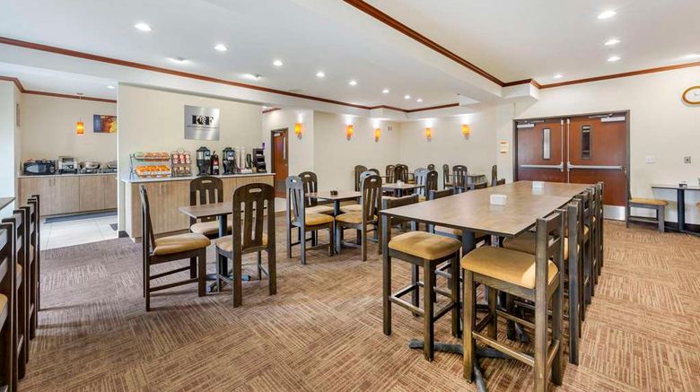 <b>Best Western Plus Northwind Inn & Suites Restaurant</b>. Images powered by <a href="https://iceportal.shijigroup.com/" title="IcePortal" target="_blank">IcePortal</a>.