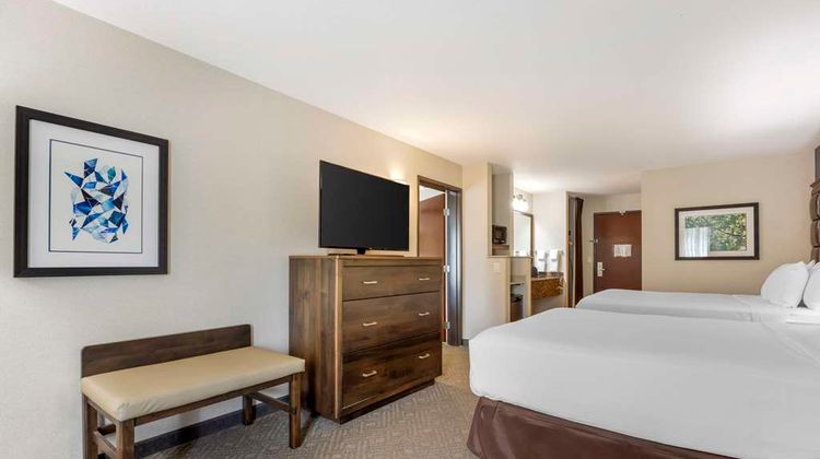 Best Western Plus Northwind Inn & Suites Room