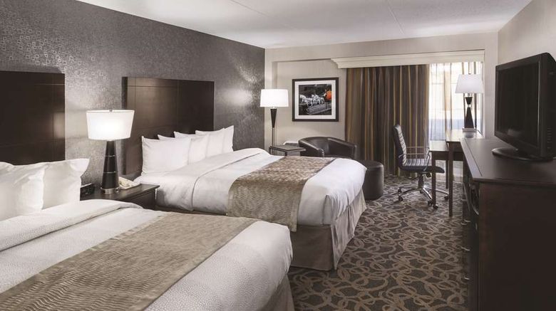 <b>Best Western Ramkota Hotel Room</b>. Images powered by <a href="https://iceportal.shijigroup.com/" title="IcePortal" target="_blank">IcePortal</a>.