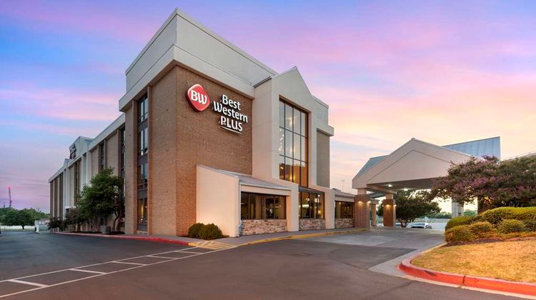 Best Western Plus Austin Central Exterior