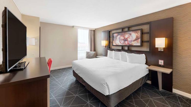 <b>Best Western Plus Austin Central Room</b>. Images powered by <a href="https://iceportal.shijigroup.com/" title="IcePortal" target="_blank">IcePortal</a>.