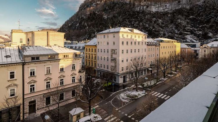 NH Collection Salzburg City Exterior