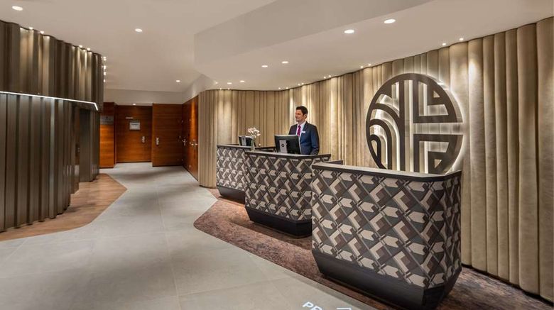 <b>NH Collection Salzburg City Lobby</b>. Images powered by <a href="https://iceportal.shijigroup.com/" title="IcePortal" target="_blank">IcePortal</a>.