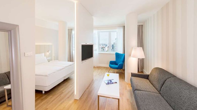 <b>NH Collection Wien Zentrum Room</b>. Images powered by <a href="https://iceportal.shijigroup.com/" title="IcePortal" target="_blank">IcePortal</a>.