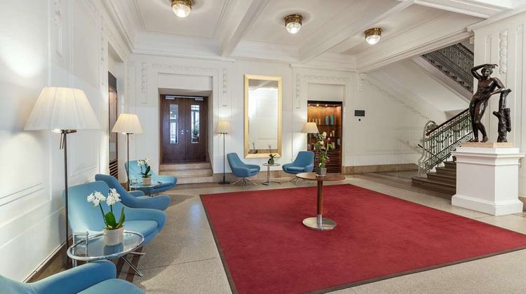 NH Wien Belvedere Lobby
