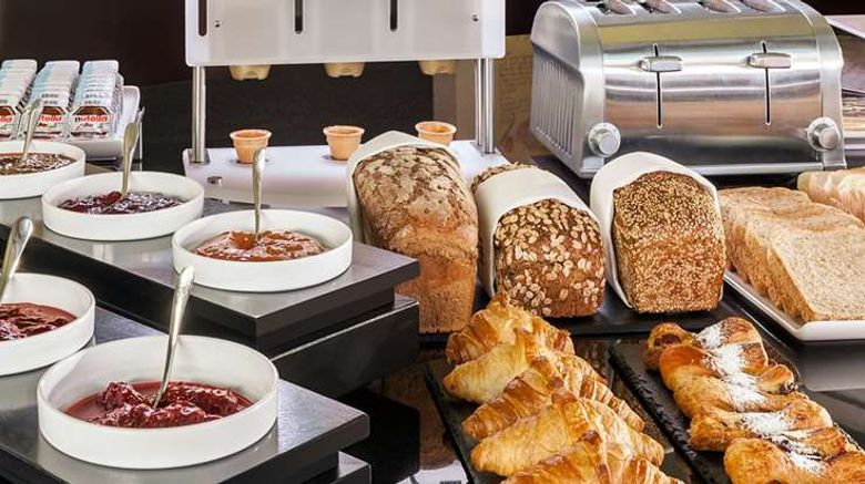 <b>NH Wien Belvedere Restaurant</b>. Images powered by <a href="https://iceportal.shijigroup.com/" title="IcePortal" target="_blank">IcePortal</a>.