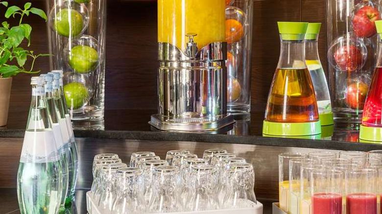 <b>NH Wien City Restaurant</b>. Images powered by <a href="https://iceportal.shijigroup.com/" title="IcePortal" target="_blank">IcePortal</a>.