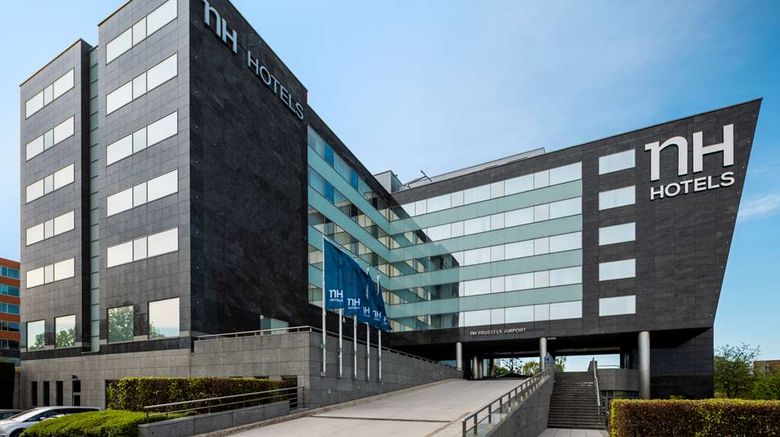 <b>NH Brussels Airport Exterior</b>. Images powered by <a href="https://iceportal.shijigroup.com/" title="IcePortal" target="_blank">IcePortal</a>.