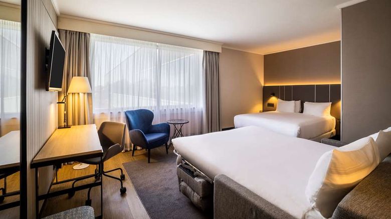 <b>NH Brussels Airport Room</b>. Images powered by <a href="https://iceportal.shijigroup.com/" title="IcePortal" target="_blank">IcePortal</a>.