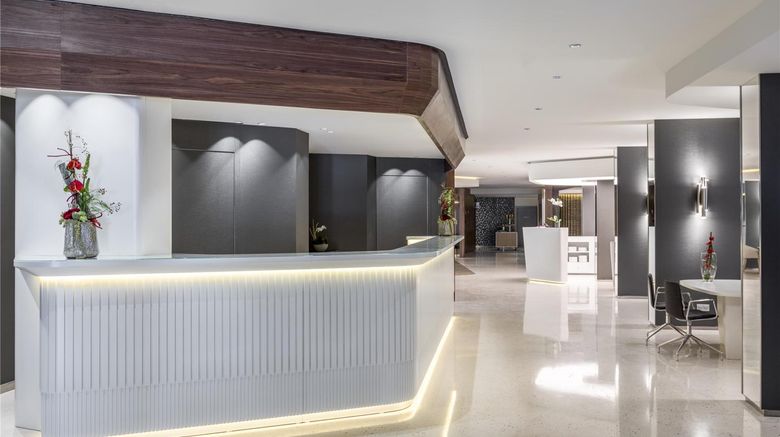 <b>NH Collection Brussels Grand Sablon Lobby</b>. Images powered by <a href="https://iceportal.shijigroup.com/" title="IcePortal" target="_blank">IcePortal</a>.
