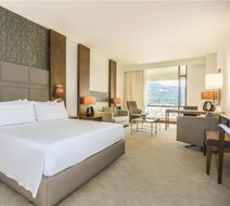 NH Collection Bogota Teleport Royal Room