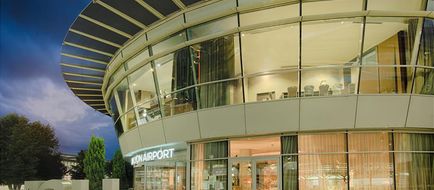 NH Lyon Airport Exterior