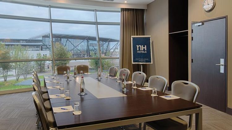 NH Lyon Airport Meeting