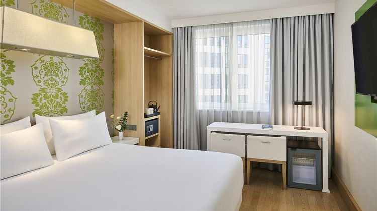 NH Berlin Potsdamer Platz Room