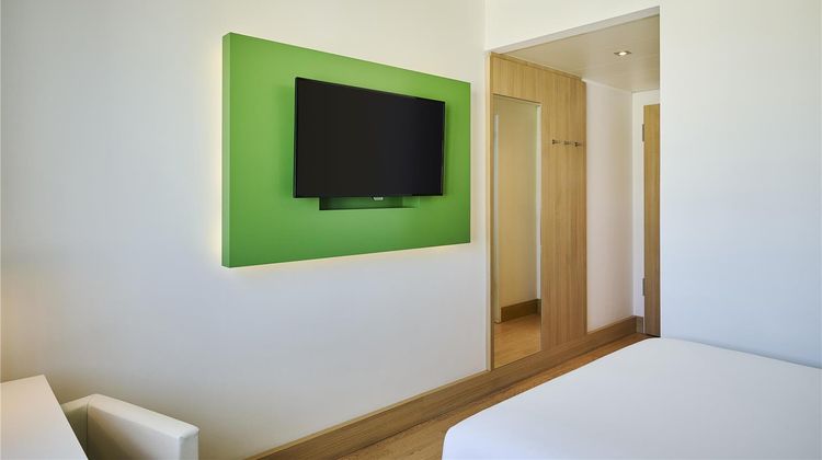 NH Berlin Potsdamer Platz Room