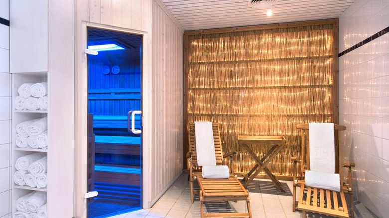 <b>NH Erlangen Spa</b>. Images powered by <a href="https://iceportal.shijigroup.com/" title="IcePortal" target="_blank">IcePortal</a>.