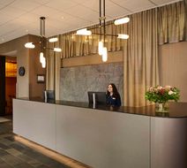 NH Erlangen Lobby