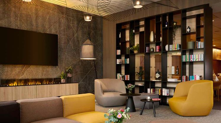 NH Erlangen Lobby