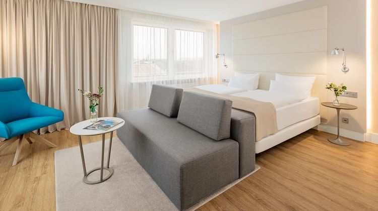 NH Hamburg Mitte Room
