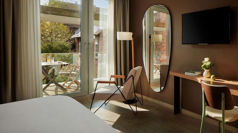 <b>NH Collection Heidelberg Room</b>. Images powered by <a href="https://iceportal.shijigroup.com/" title="IcePortal" target="_blank">IcePortal</a>.
