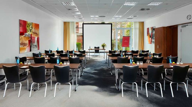 <b>NH Collection Heidelberg Meeting</b>. Images powered by <a href="https://iceportal.shijigroup.com/" title="IcePortal" target="_blank">IcePortal</a>.