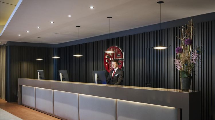 NH Collection Nuernberg City Lobby