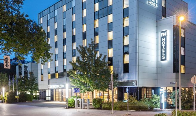 NH Oberhausen Exterior