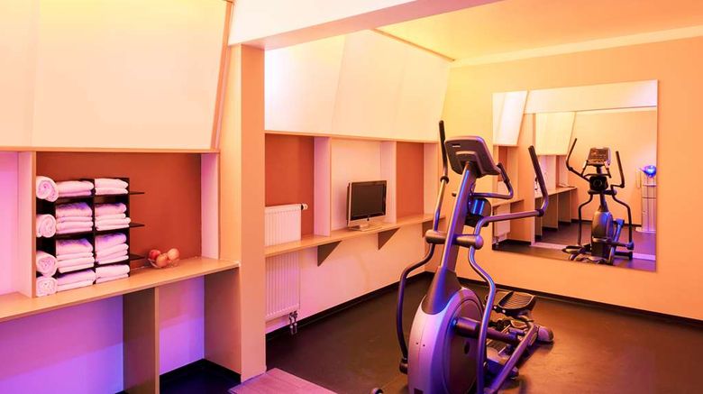 <b>NH Muenchen Unterhaching Health</b>. Images powered by <a href="https://iceportal.shijigroup.com/" title="IcePortal" target="_blank">IcePortal</a>.