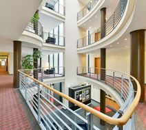 NH Muenchen Unterhaching Lobby