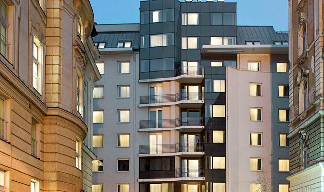 NH Budapest City Exterior
