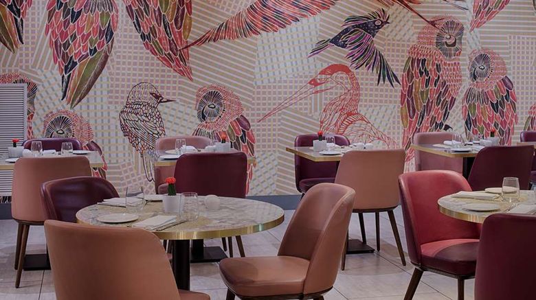 <b>NH Bologna De La Gare Restaurant</b>. Images powered by <a href="https://iceportal.shijigroup.com/" title="IcePortal" target="_blank">IcePortal</a>.