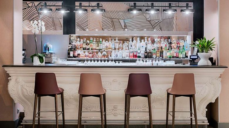 <b>NH Bologna De La Gare Restaurant</b>. Images powered by <a href="https://iceportal.shijigroup.com/" title="IcePortal" target="_blank">IcePortal</a>.