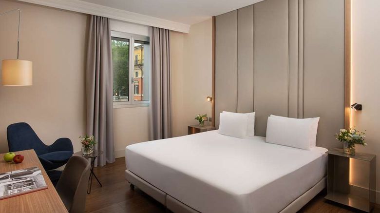 <b>NH Bologna De La Gare Room</b>. Images powered by <a href="https://iceportal.shijigroup.com/" title="IcePortal" target="_blank">IcePortal</a>.