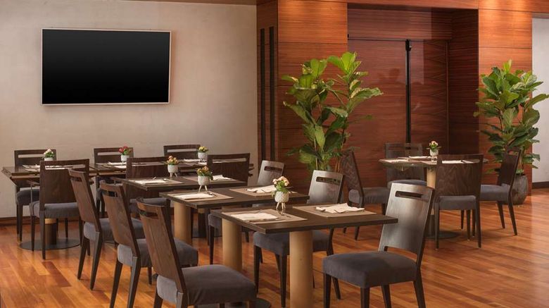 <b>NH Bologna Villanova Restaurant</b>. Images powered by <a href="https://iceportal.shijigroup.com/" title="IcePortal" target="_blank">IcePortal</a>.