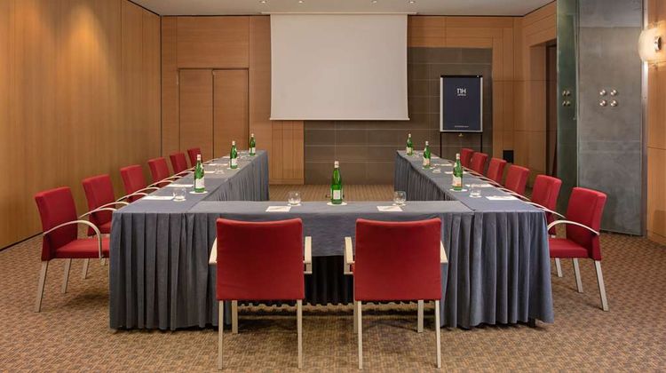 NH Bologna Villanova Meeting
