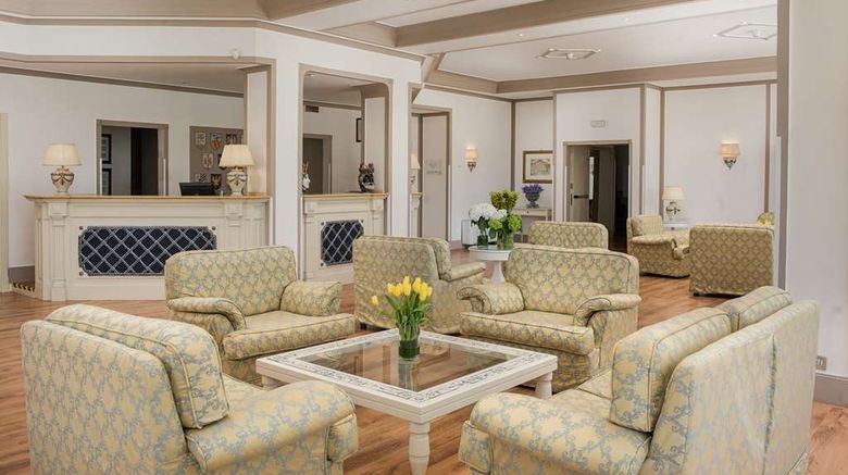 <b>NH Caltagirone Villa San Mauro Lobby</b>. Images powered by <a href="https://iceportal.shijigroup.com/" title="IcePortal" target="_blank">IcePortal</a>.