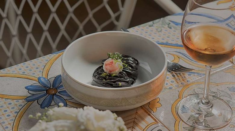 <b>NH Collection Taormina Restaurant</b>. Images powered by <a href="https://iceportal.shijigroup.com/" title="IcePortal" target="_blank">IcePortal</a>.