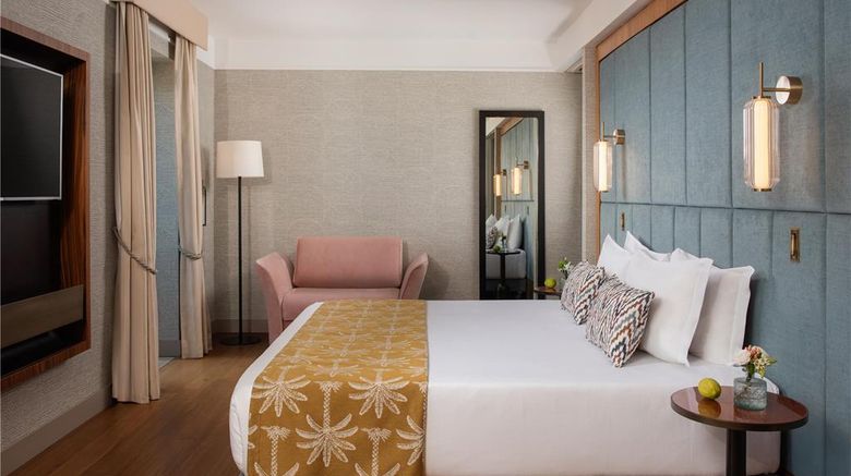 <b>NH Collection Taormina Room</b>. Images powered by <a href="https://iceportal.shijigroup.com/" title="IcePortal" target="_blank">IcePortal</a>.