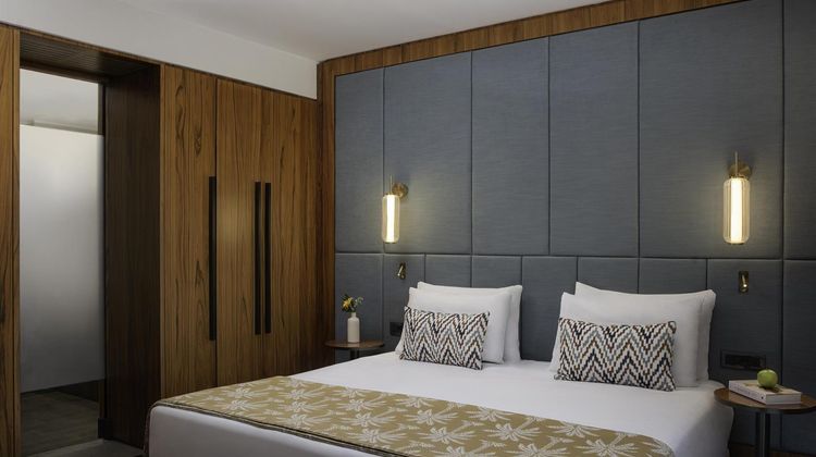 NH Collection Taormina Suite
