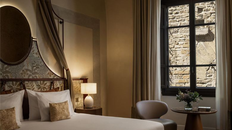 <b>NH Collection Firenze Porta Rossa Room</b>. Images powered by <a href="https://iceportal.shijigroup.com/" title="IcePortal" target="_blank">IcePortal</a>.